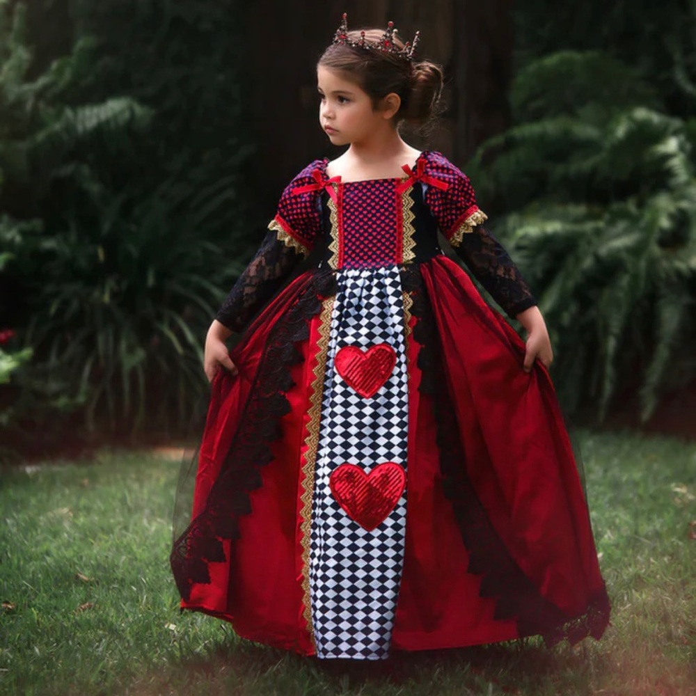 TRISH SCULLY Queen of Hearts Costume